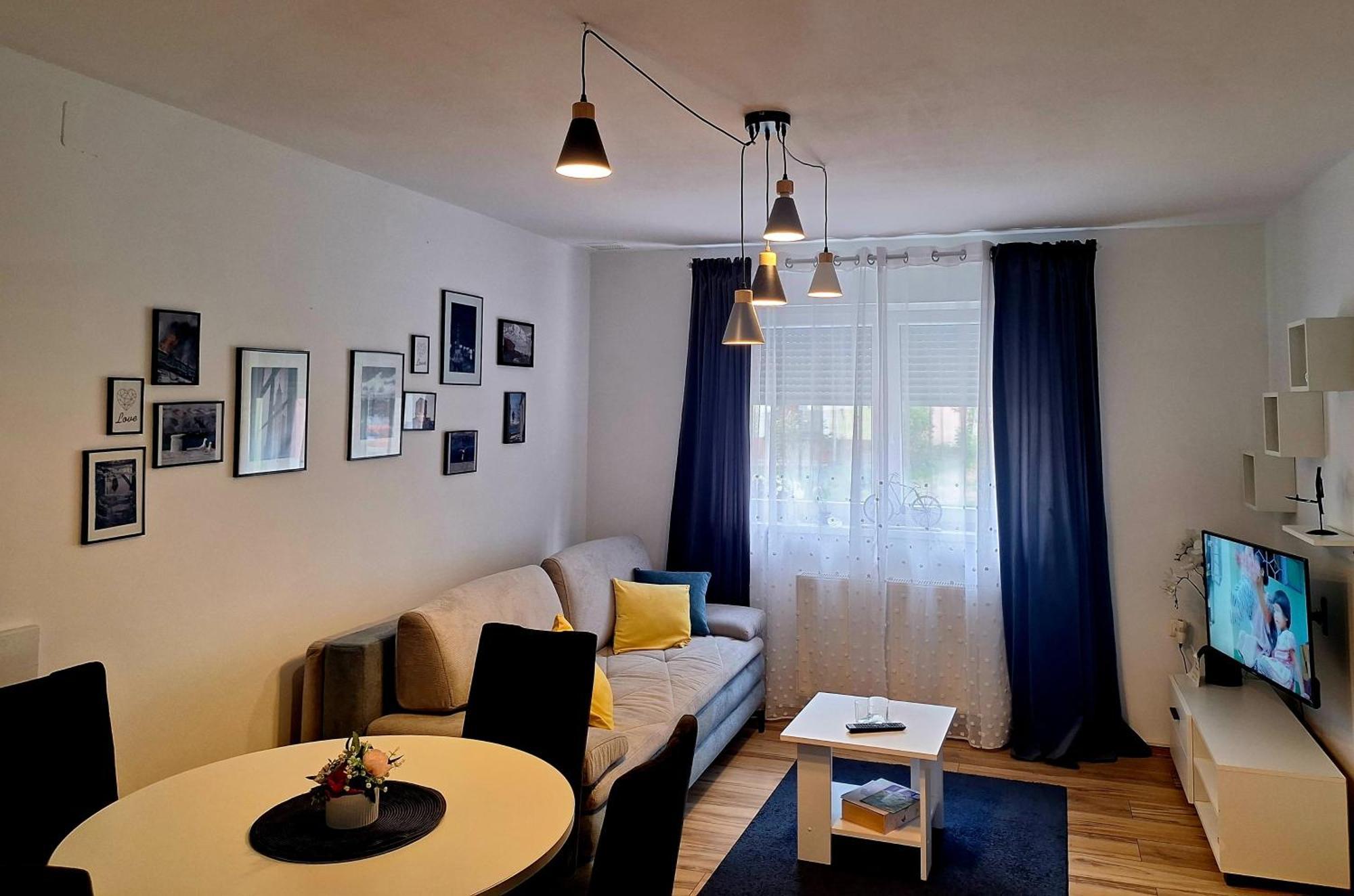 Gospic Riverside Apartment ภายนอก รูปภาพ