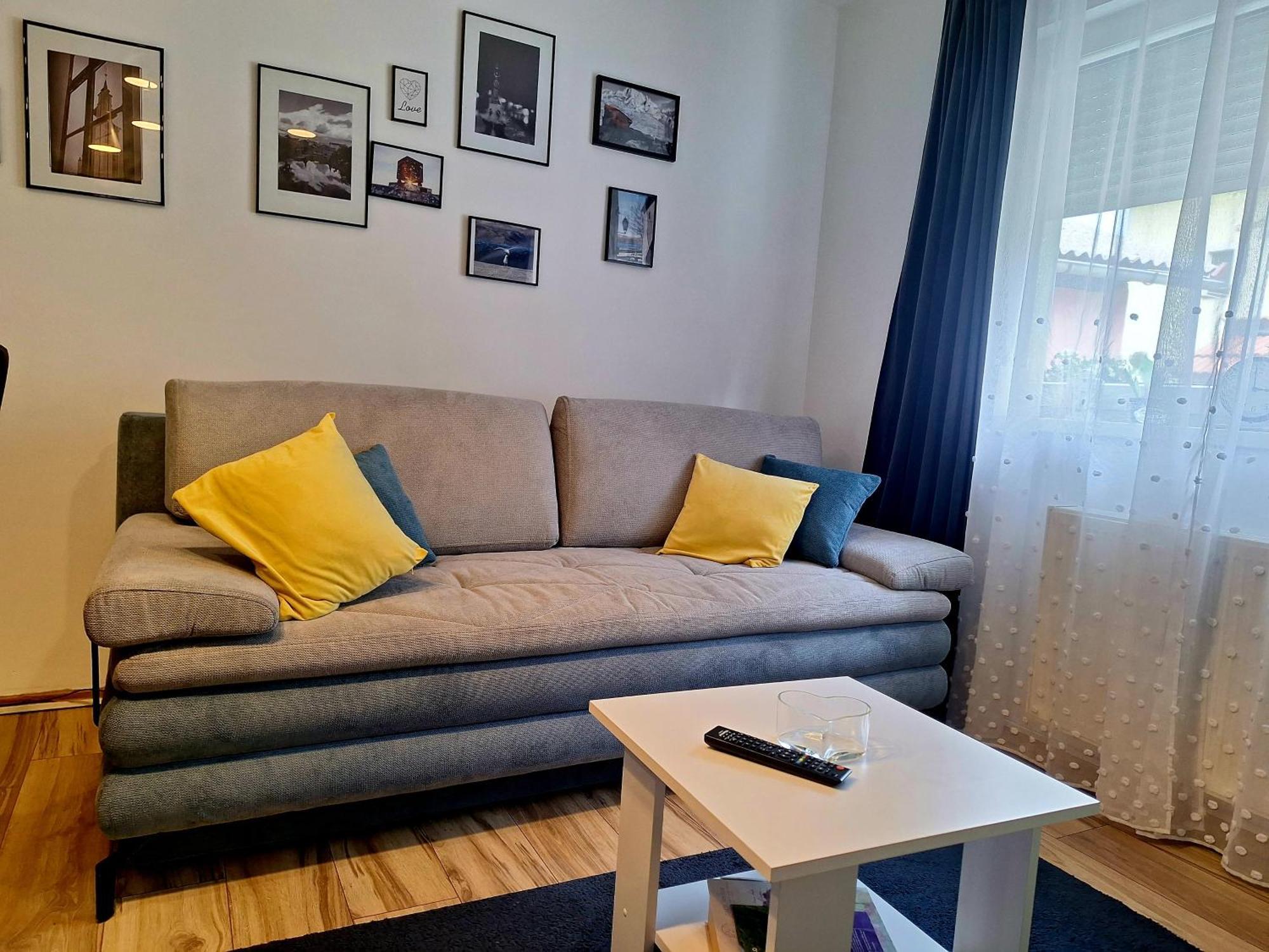 Gospic Riverside Apartment ภายนอก รูปภาพ